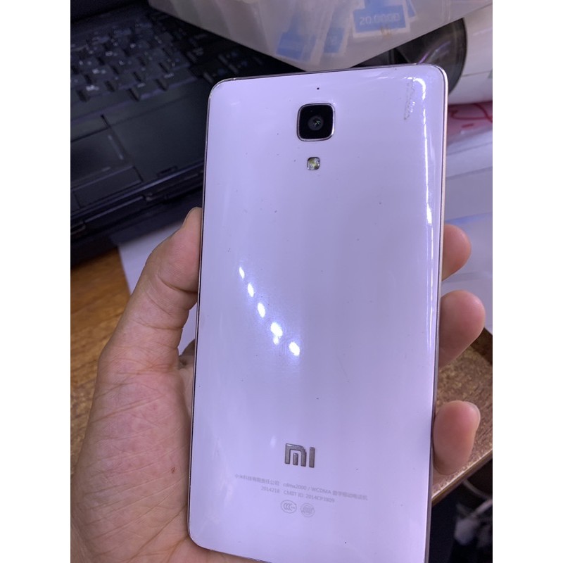 Điện Thoại MI 4C . màu trắng, ram 3GB .