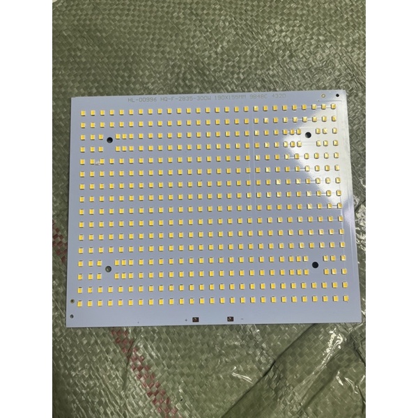chip led 2835 dùng cho pha led 50% công suất