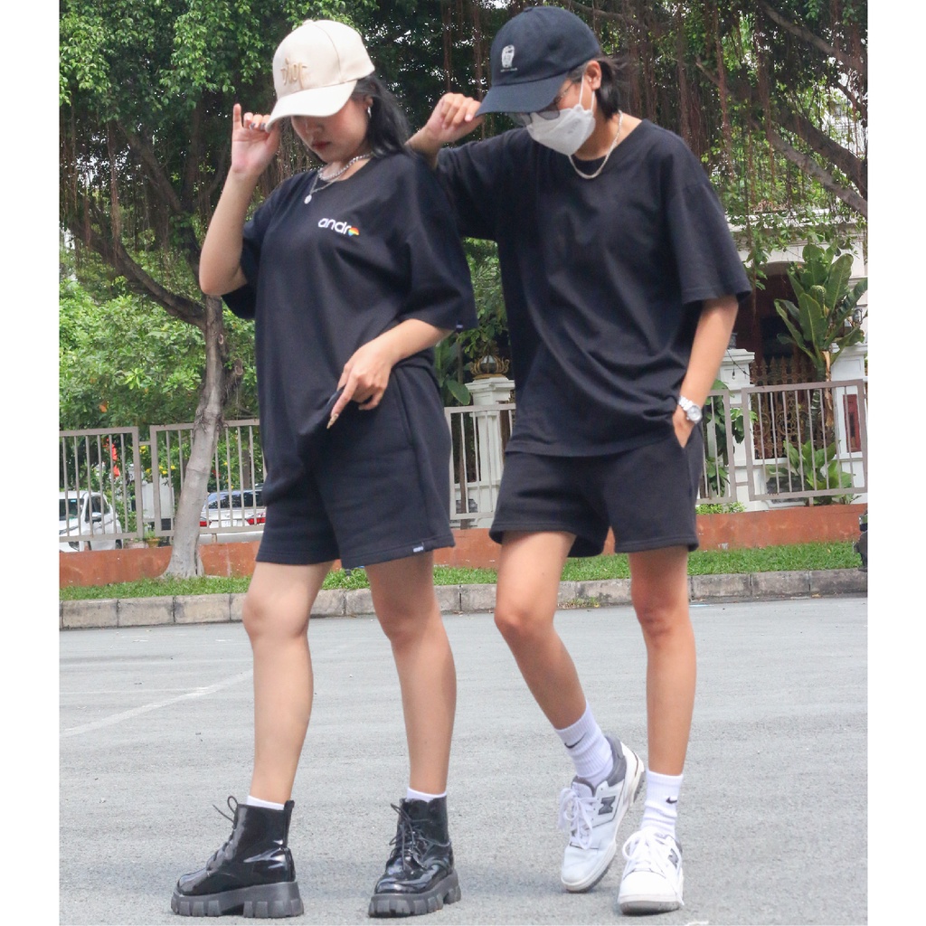 Áo thun Trơn Cotton Unisex Nam Nữ, Form rộng thoải mái