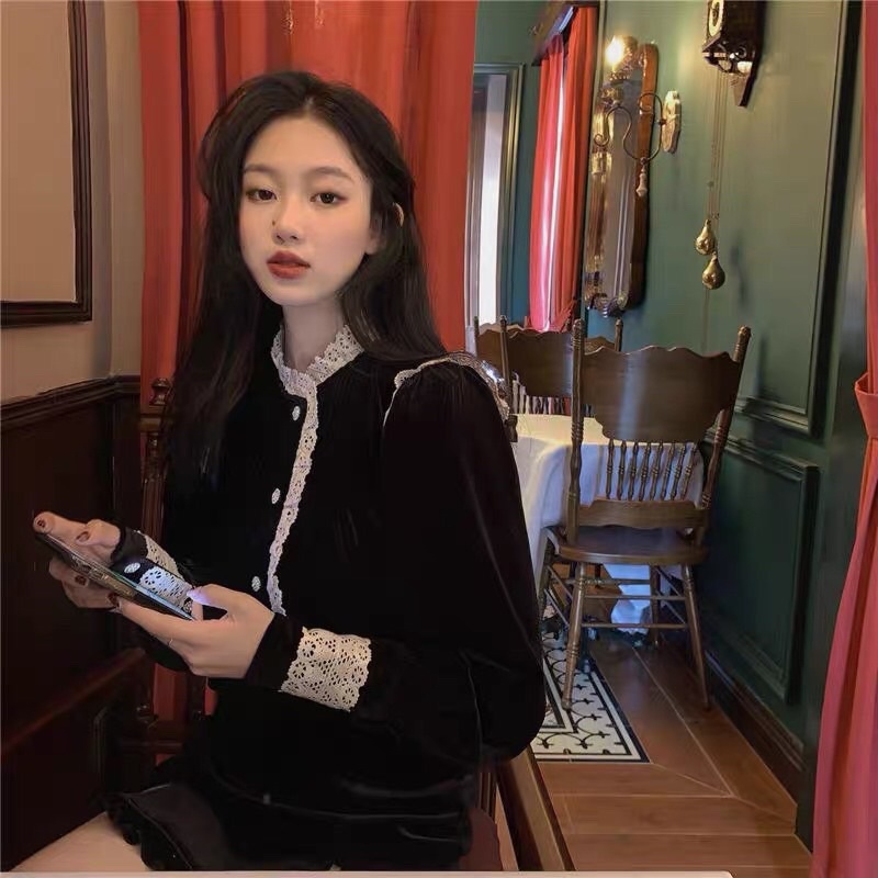 💘ÁO NHUNG ĐEN PHỐI CỔ TAY REN