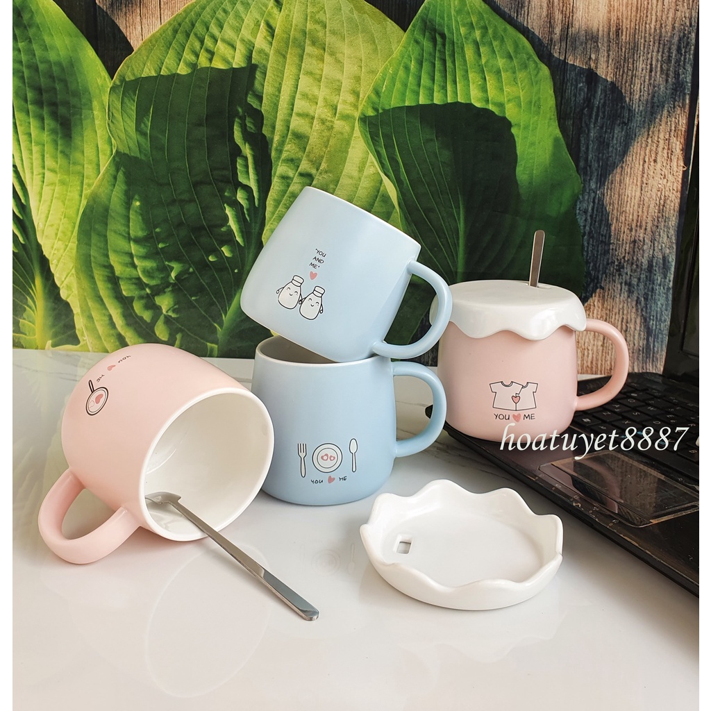 Ly cốc sứ cao cấp hình trứng rán đáng yêu có nắp và muỗng dung tích 400ml