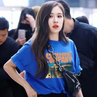 áo Junior company Rose Blackpink IU Ngô Diệc Phàm mặc
