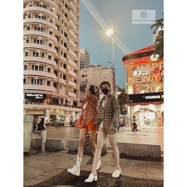 ÁO SƠMI/SƠMI KẺ CARO DÁNG RỘNG VẠT ĐUÔI TÔM NHIỀU MÀU KẺ