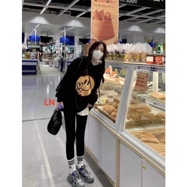 Áo hoodie mặt cười vàng TH6