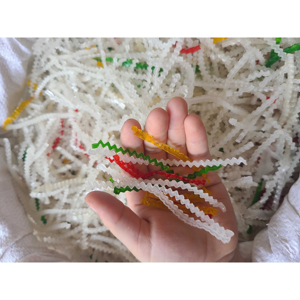Bột khoai đủ màu nấu chè