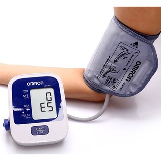 Máy đo huyết áp bắp tay tự động omron hem-8712