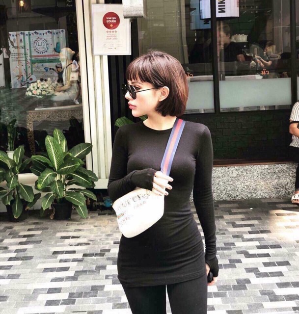 Áo thun xỏ ngón hot hit