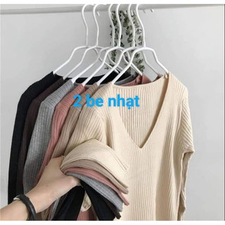 Áo len gân cổ tim
