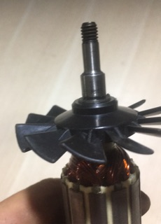 Roto máy mài mt90 và 91a DCA ( tặng chổi than )