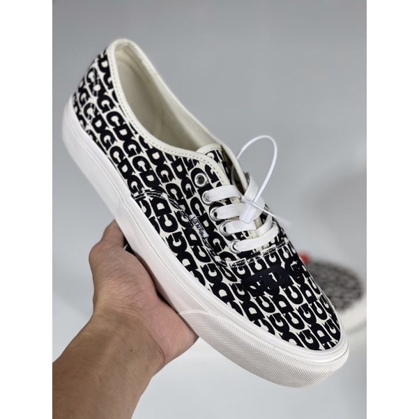 Giày thể thao CDG full box+pk