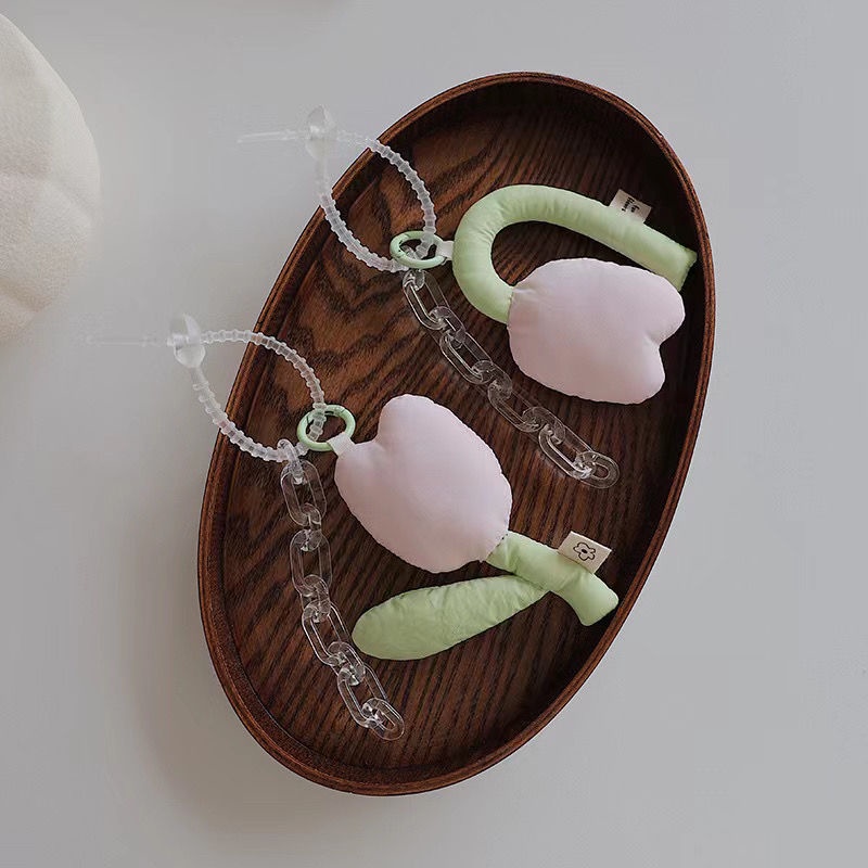 Móc Khóa Vải Hình Hoa Tulip Màu Tương Phản Dễ Thương