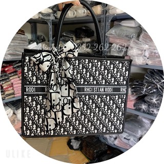 Túi Xách Nữ Thổ Cẩm Kèm Khăn Lụa Dáng Công Sở Size To