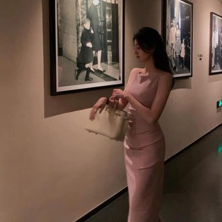Váy 2 dây yếm dáng midi rúm eo form cực đẹp