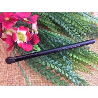 Cọ đánh phấn mắt Vacosi Makeup House E-06