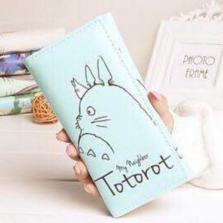 Ví totoro.