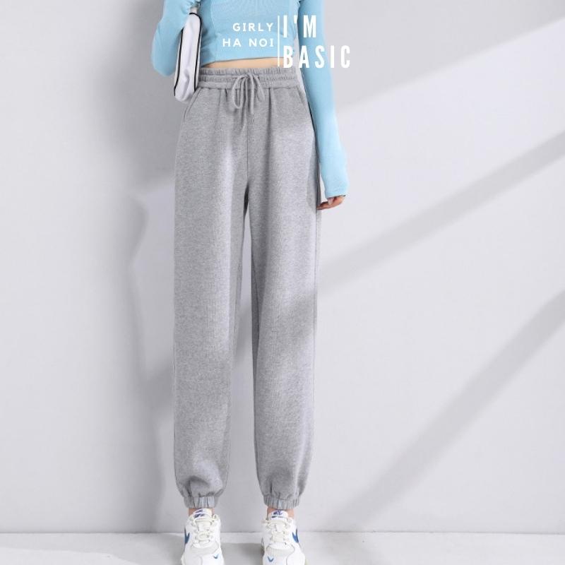 Quần Jogger Bo Chun Ống Rộng Màu Đen Nữ Quần Bom Nỉ Bông Trẻ Trung Năng Động Phong Cách Hàn Quốc I'm Basic Girly
