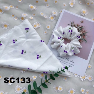 Combo Cột Scrunchies và khăn Bandana hoạ tiết cherry tím lạ mắt