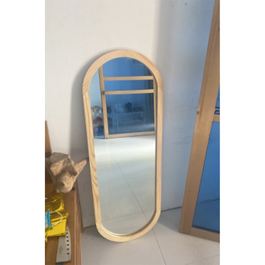 Gương soi toàn thân khung gỗ có chân mái vòm nịnh dáng giá rẻ kích thước 45x120cm guonghoangkim mirror KG0001