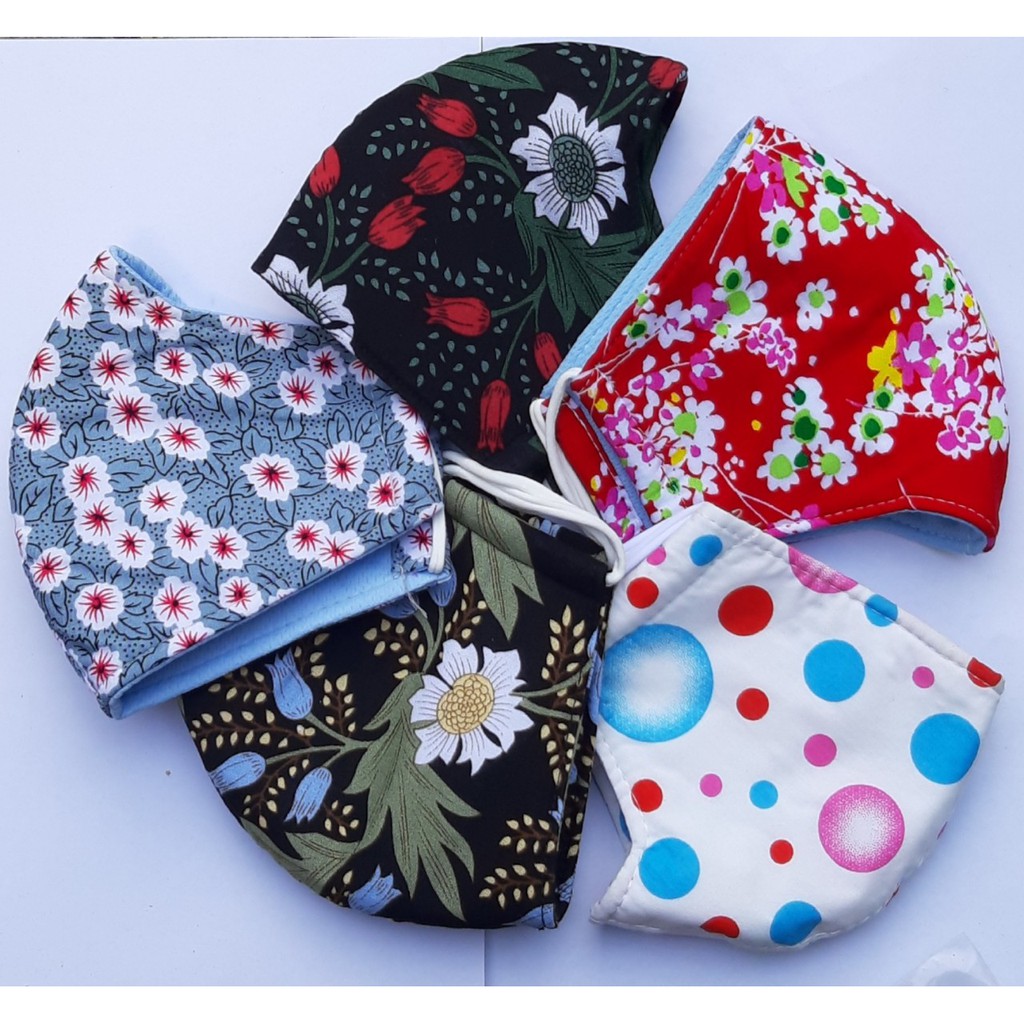 khẩu trang vải hoạt tiết hoa cỏ mùa xuân (giao nhiều màu ngẫu nhiên