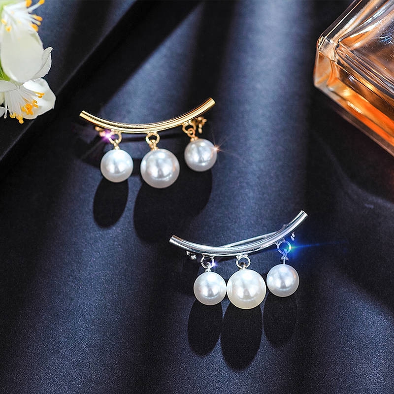 Ghim cài áo hình chữ U đính ngọc trai sang trọng