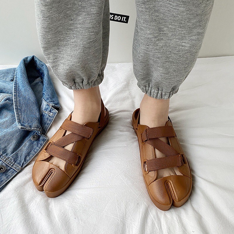 Dép quai chéo hở gót😍Ảnh thật cuối bài💛phù hợp cả đông lẫn hè | BigBuy360 - bigbuy360.vn