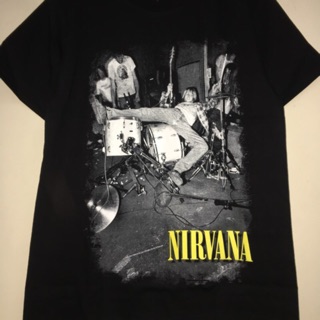 Áo Nirvana còn size XL