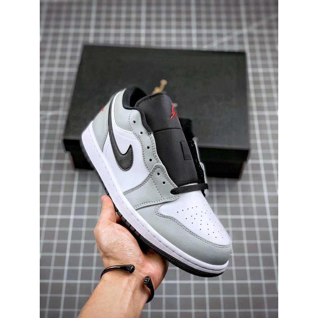 Giày Bata Travis Scott x Air Jordan 1 Cổ Cao / Mid OG 026 ThờI Trang Cho Nam / Nữ