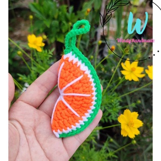 Móc khoá len miếng cam - hình shop tự chụp