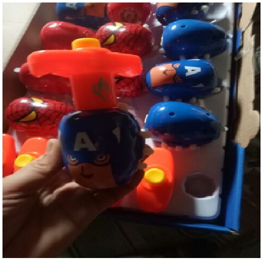 Con quay phát sáng có nhạc cho bé