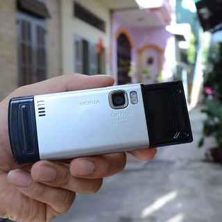 Điện thoại Nokia 6500 Slide