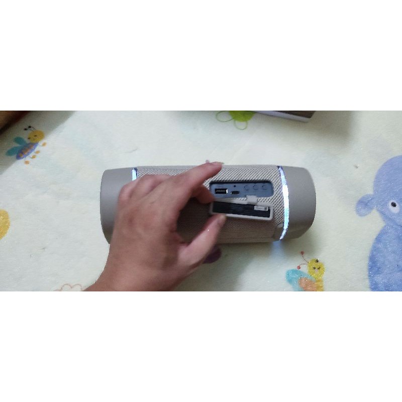 Loa sony xb33