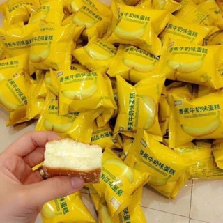 10 CHIẾC BÁNH CHUỐI KEM TƯƠI