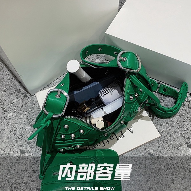 Túi xách nữ Đeo Chéo Vai đi tiệc Gấp đi chơi Gọn Gắn Đinh Tán Phong Cách Âu Mỹ Cổ Điển Thời Trang Nữ FT7099 2023