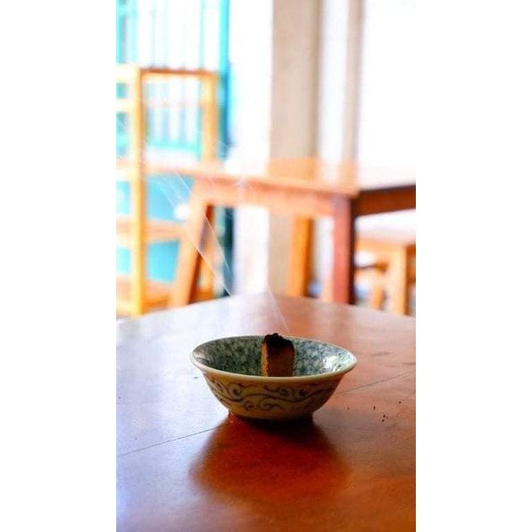 GỖ THƠM THỦY TÙNG XÔNG NHÀ