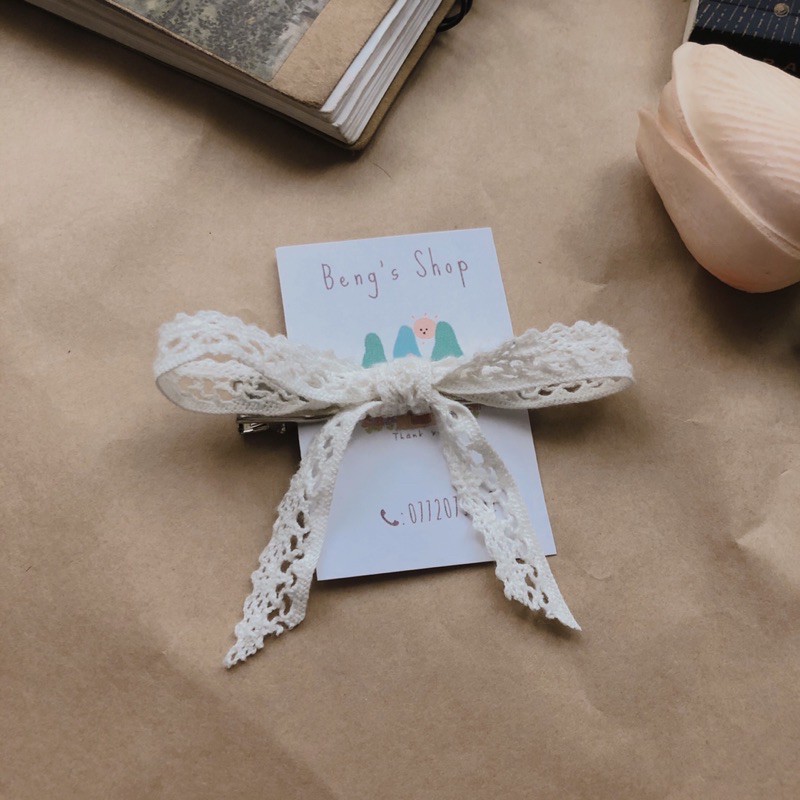 Kẹp nơ ren handmade