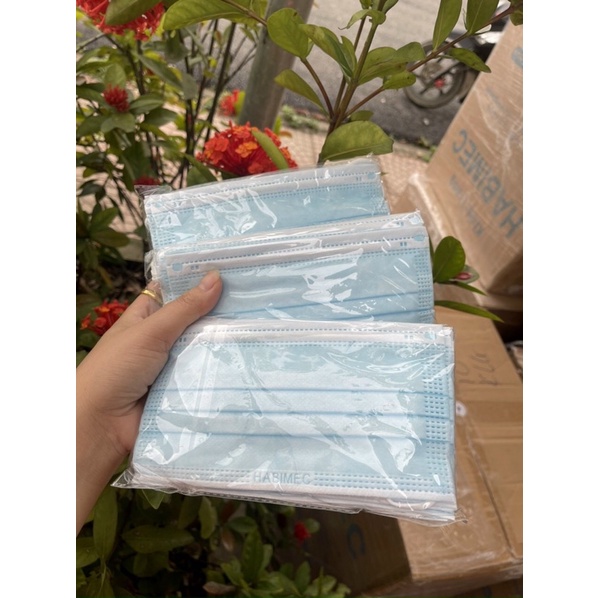 Khẩu trang y tế 4 lớp kháng khuẩn màu Trắng,  màu Xanh chống bụi, chống khuẩn