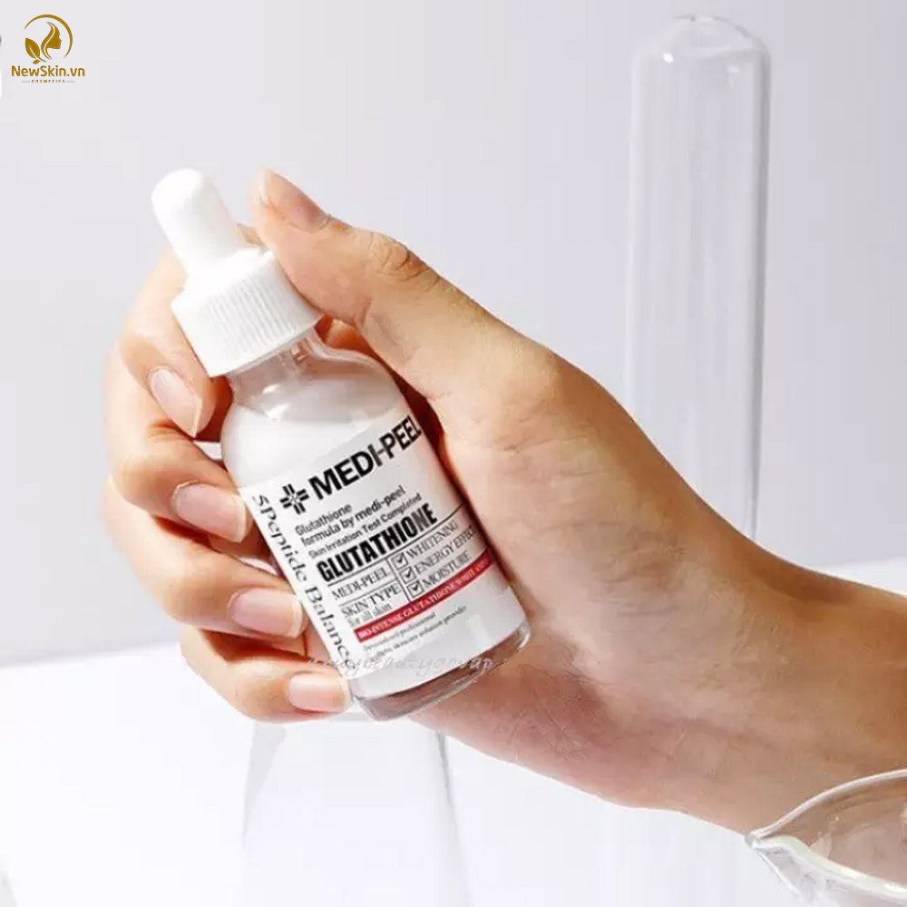 Tinh Chất Dưỡng Trắng Medi-Peel Glutathione 600 White Ampoule Serum 30ml