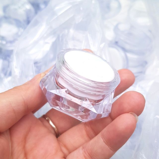 SET 50 HŨ KEM NHỰA 10GR (CÓ NẮP LÓT)