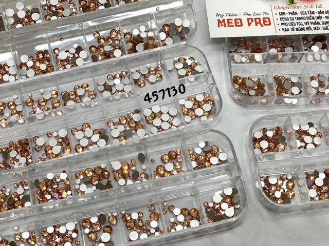 Khay đá đính móng mixx size chân bạc đính móng tay chân 457129