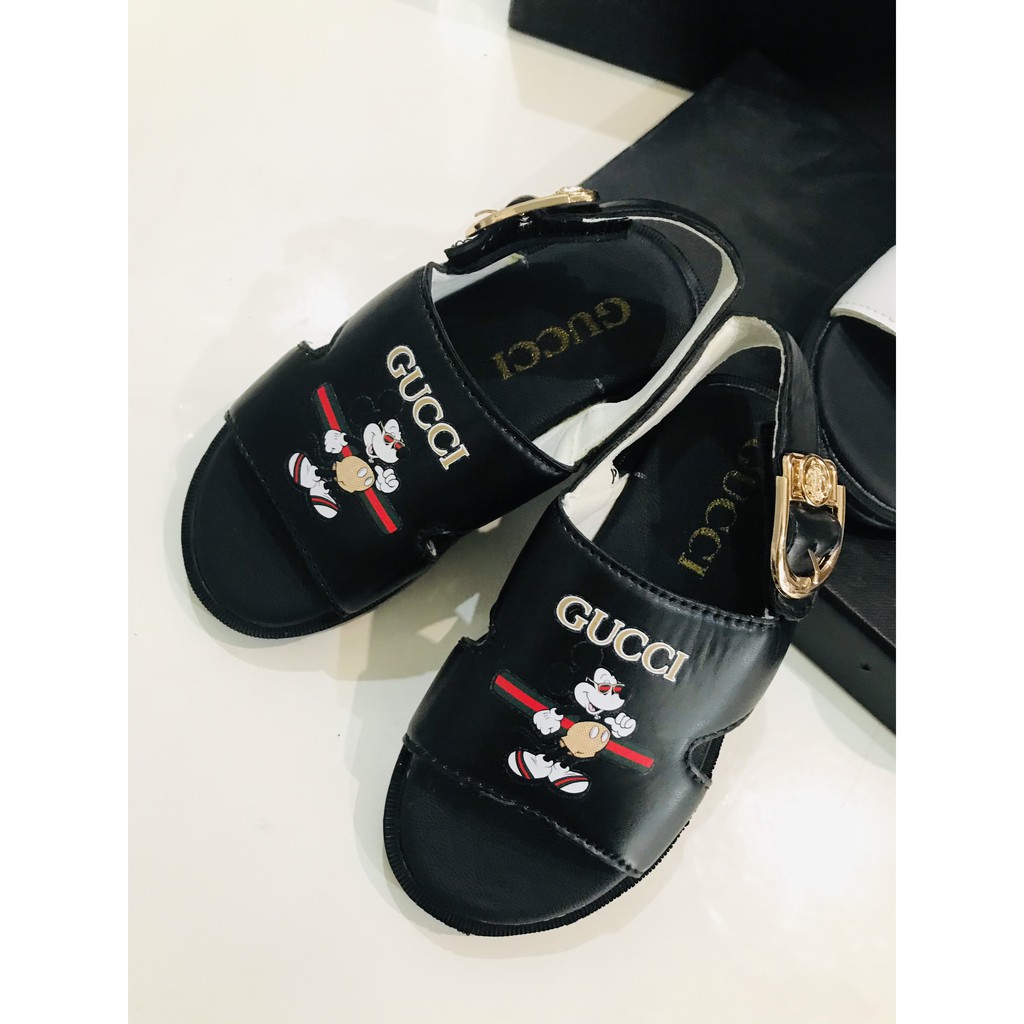 Sandal mickey trẻ em chống trượt thời trang