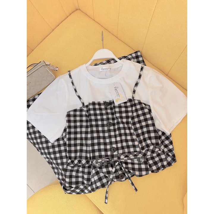 Sét yếm váy babydoll kẻ caro chun eo đính khuy kèm áo thun trắng phong cách hàn quốc ulzzang