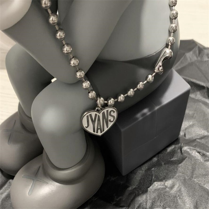 Dây chuyền phối mặt trái tim khắc chữ phong cách cổ điển cho cặp đôi