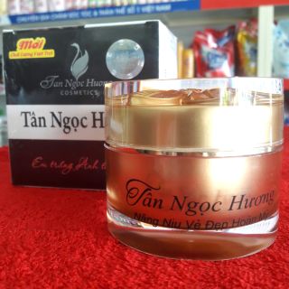 Kem Nám Tân Ngọc Hương 35g.