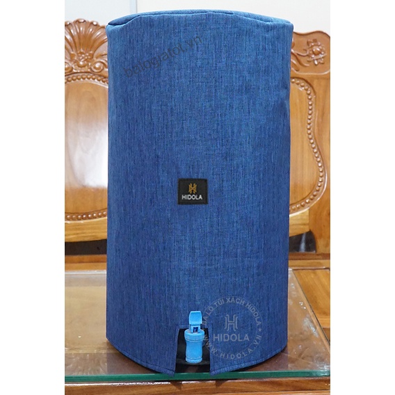 ÁO TRÙM BÌNH NƯỚC KHOÁNG có vòi B2M