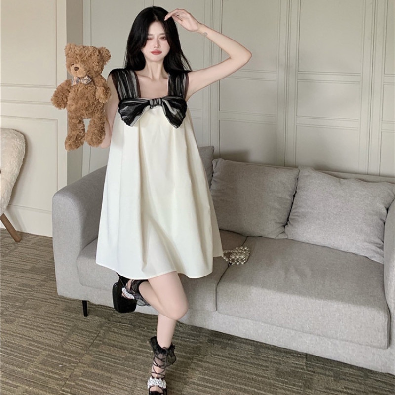 Đầm Chữ A Hai Dây Dáng Rộng Màu Sắc Tương Phản Cho Nữ