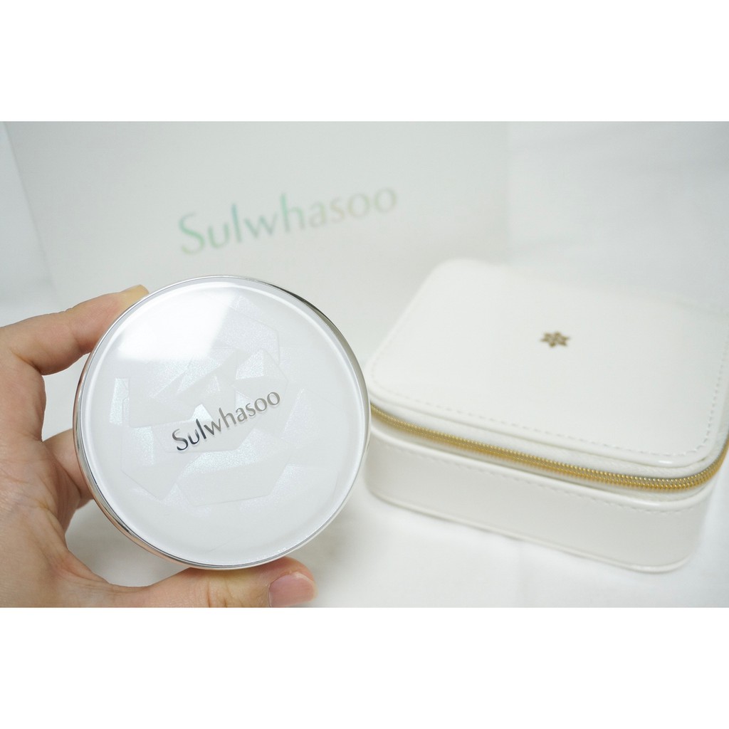 Phấn nước trang điểm dưỡng trắng và kiềm dầu Sulwhasoo Snowise Brightening Cushion SPF50+ PA+++ (Kèm lõi thay thế) 14gx2