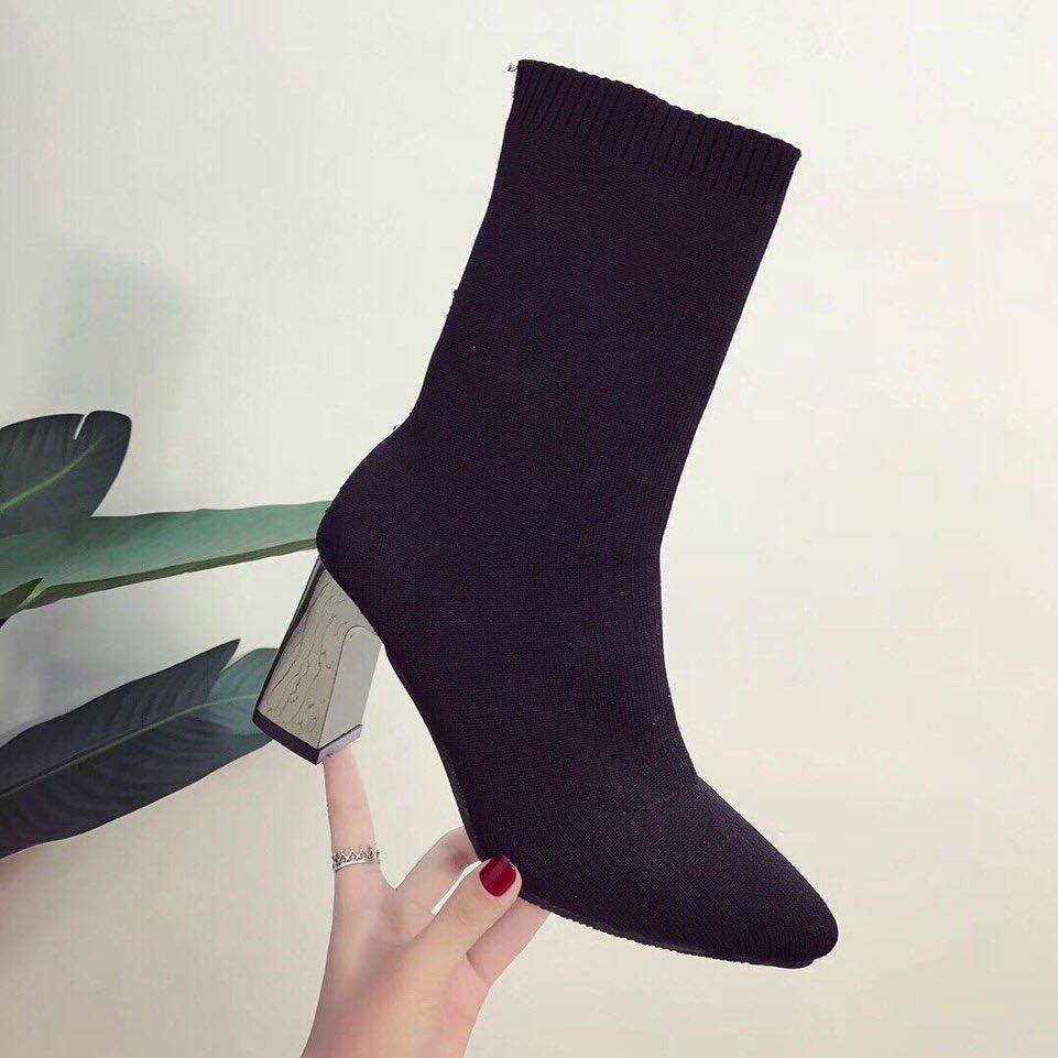 Boots Len cao cổ gót Bạc