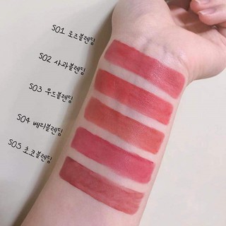 Son kem lì Black Rouge Mousse Blending