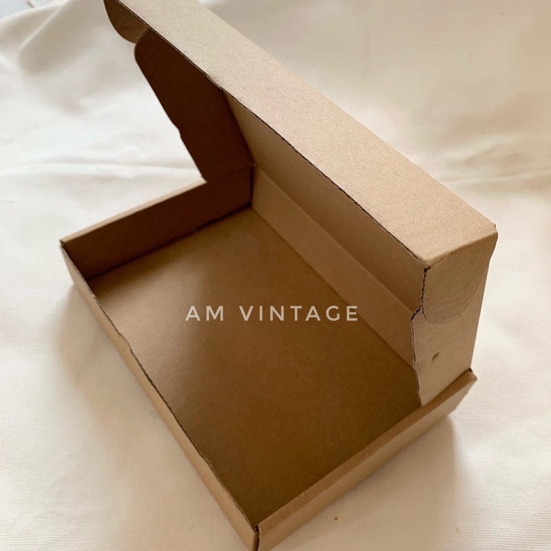 Hộp Quà Tặng Đựng Vớ Gift Box Giấy Kraft Vintage (21x14x4) | BigBuy360 - bigbuy360.vn