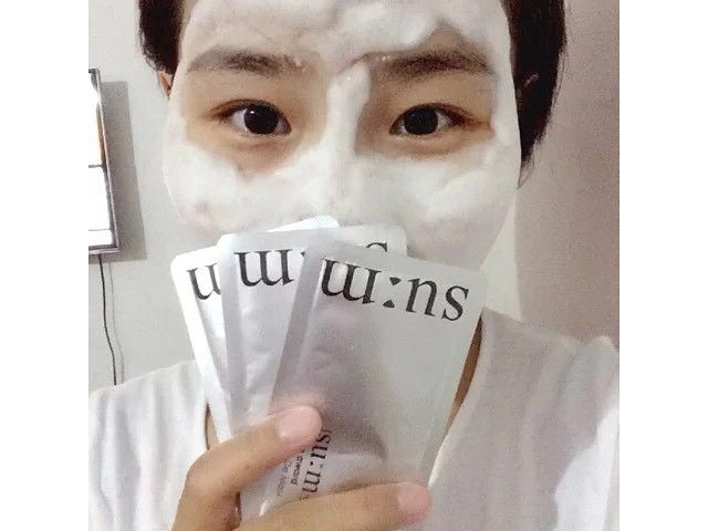 MẶT NẠ SỦI BỌT THẢI ĐỘC SUM 37 BUBBLE MASK